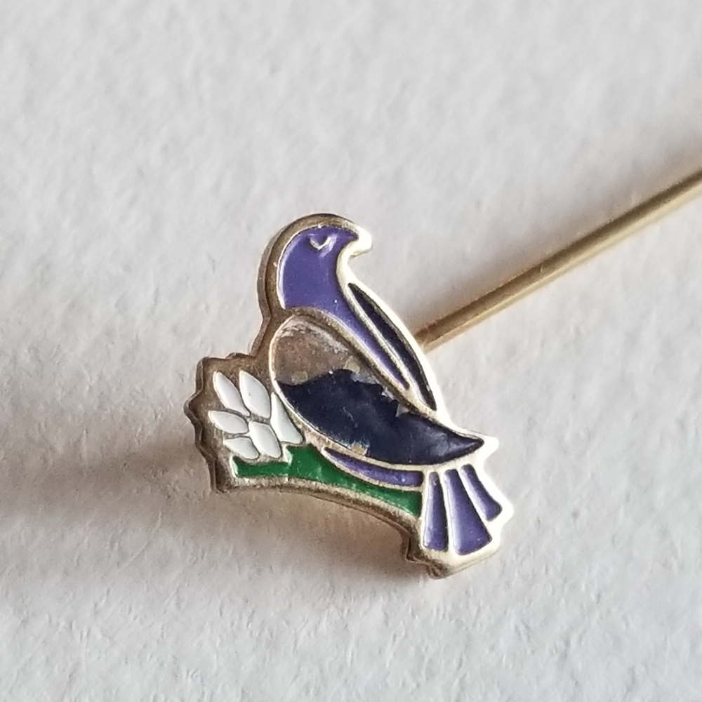 Vintage bird stickpin stick pin purple black enamel gold tone flower